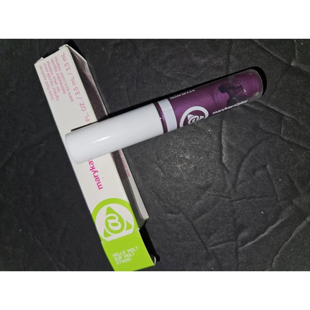 Mary‎ Kay Bold Fluid Eyeliner Hello Violet New